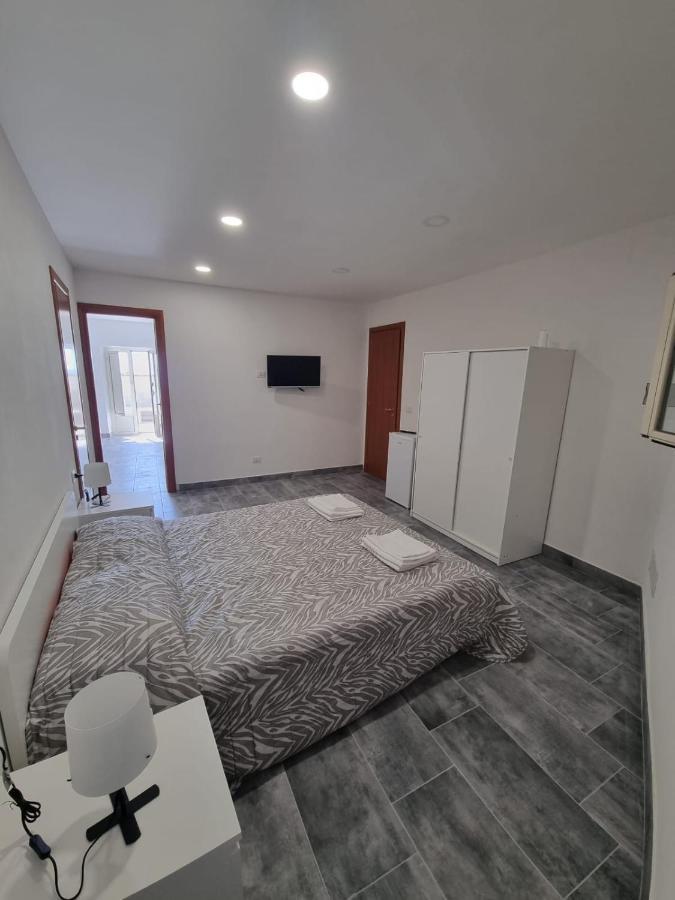 B&B Lapigna Caltagirone Luaran gambar